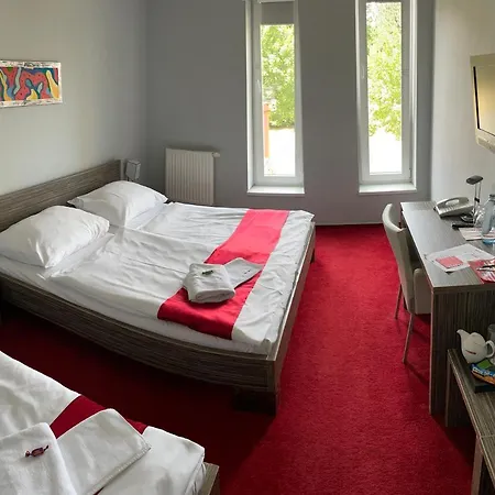 Olympia ホテル Kopřivnice